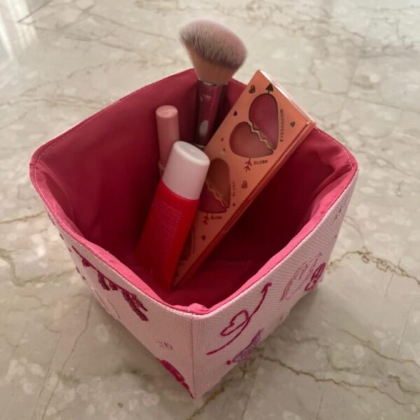 Hand Embroidered Jute Basket – “Happy Crush”