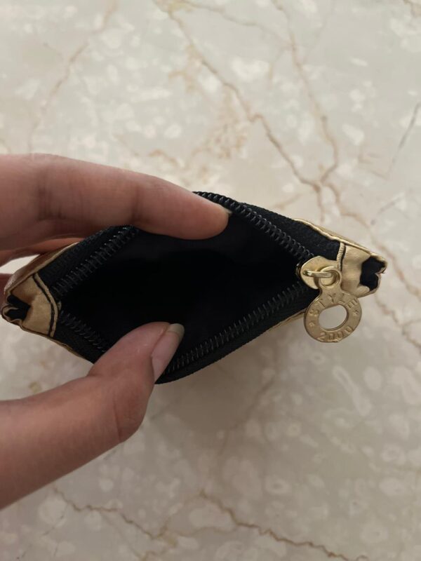 Credit card holder
