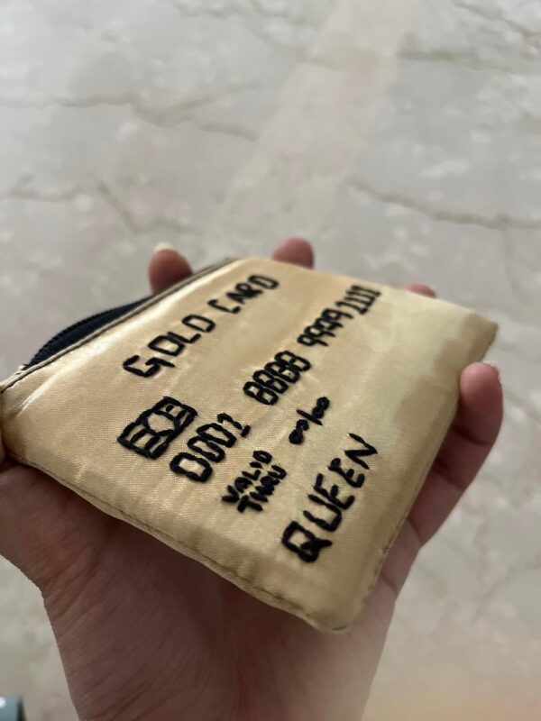 Credit card holder